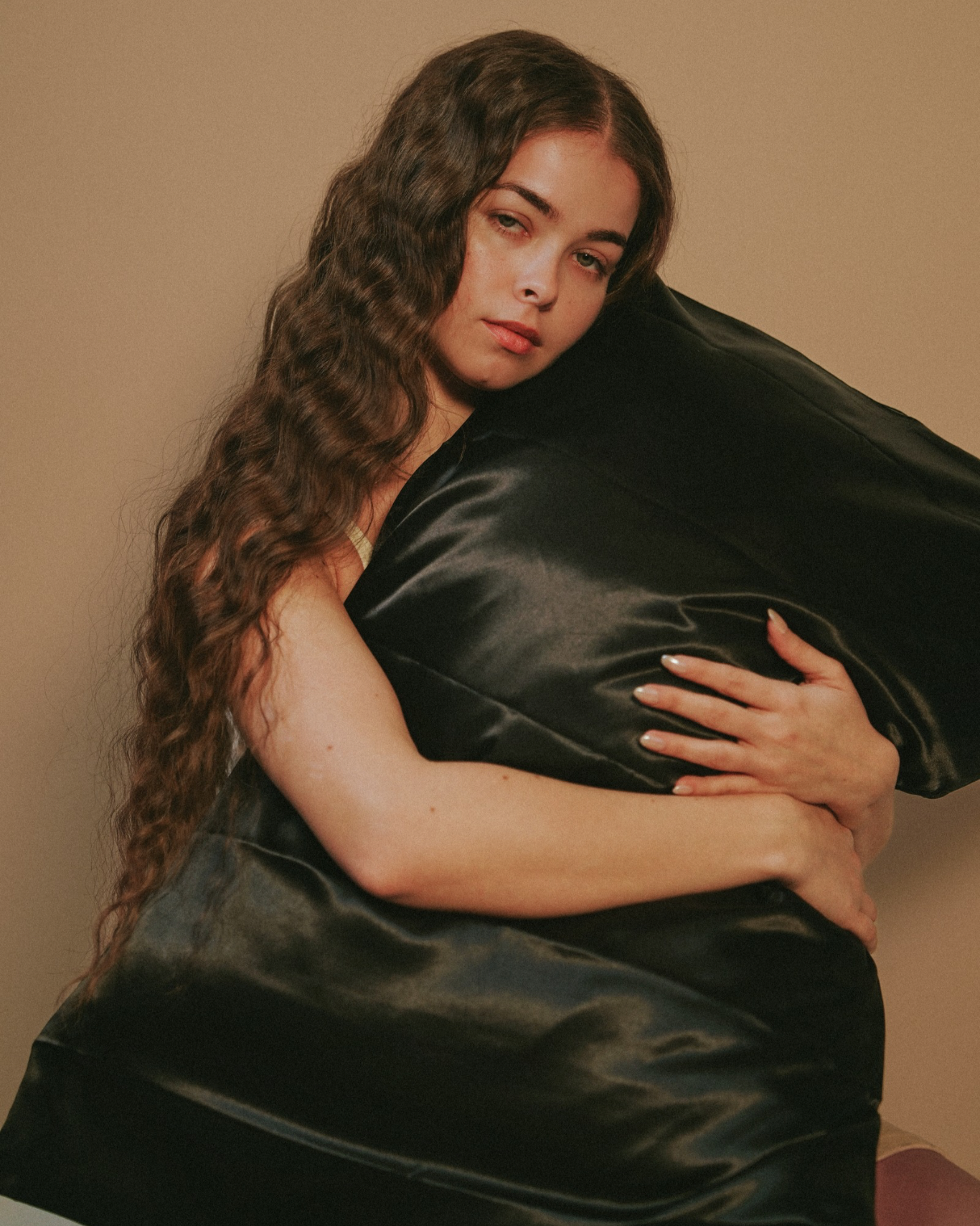 SATIN PILLOWCASE