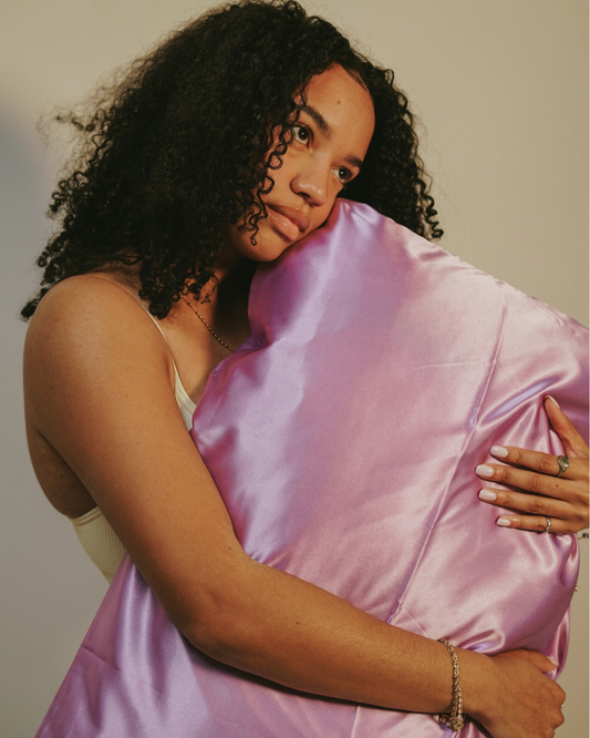 SATIN PILLOWCASE